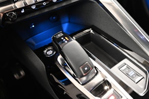 Vehicle image PEUGEOT 3008 1.2 PureTech GT Pack