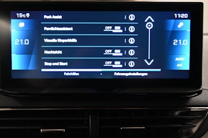 Vehicle image PEUGEOT 3008 1.2 PureTech GT Pack