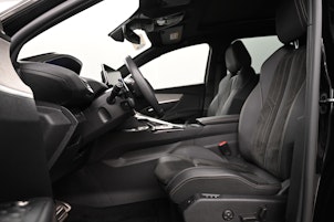 Vehicle image PEUGEOT 3008 1.2 PureTech GT Pack