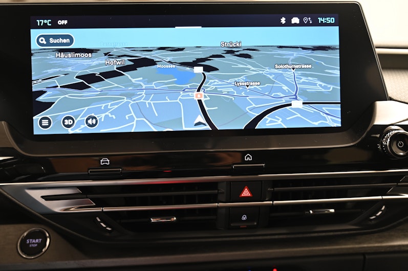 Vehicle image CITROEN C5 X