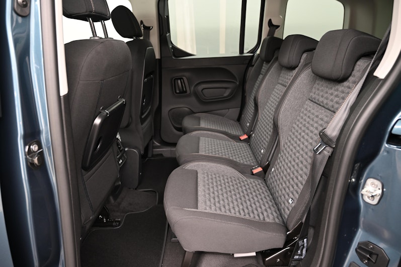 Vehicle image PEUGEOT RIFTER