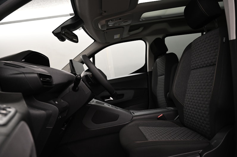 Vehicle image PEUGEOT RIFTER