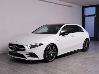 image du véhicule MERCEDES-BENZ A 180 Night Star AMG Line