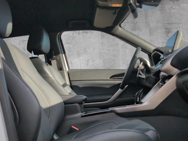 MITSUBISHI ECLIPSE CROSS 11