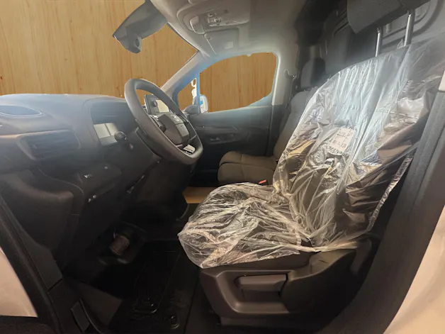 Toyota PROACE CITY Van L1 52KWh Active