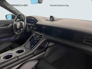 Porsche Taycan Turbo S Cross Turismo