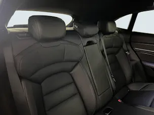 Porsche Taycan Turbo S Cross Turismo