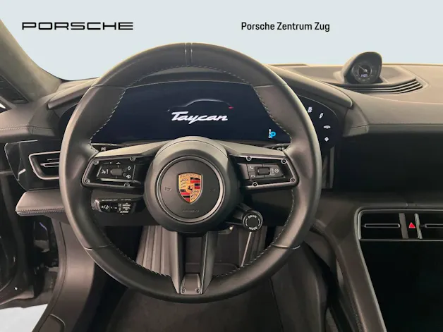 Porsche Taycan Turbo S Cross Turismo