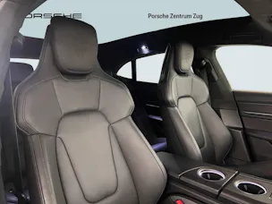 Porsche Taycan Turbo S Cross Turismo