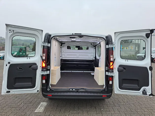 Renault Trafic Kastenwagen Advance KW L1H1 2.0 Blue dCi 130 E Ntzl.