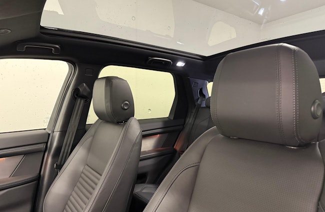 Vehicle image 8 Vehicle image 8