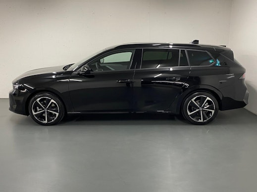 OPEL Astra Sports Tourer 1.2 T MHEV Energize Your Fleet 2