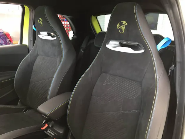 Fiat 500e BEV Abarth Scorpionissima