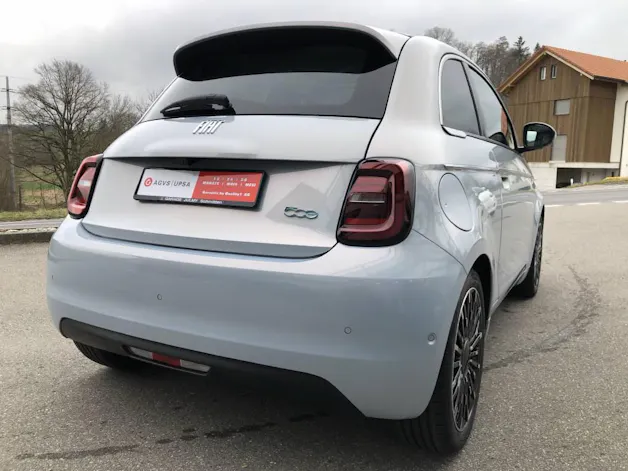 Fiat 500 BEV La Prima by Bocelli Top