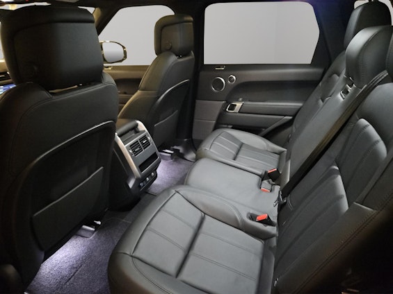 Vehicle image 8 Vehicle image 8