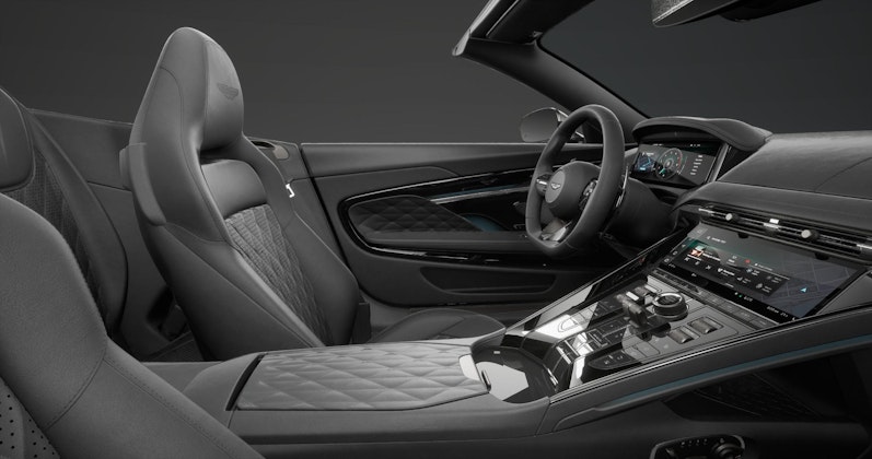 Vehicle image ASTON MARTIN DB12