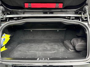 https://vehicle.imgix.net/3766562/d77aabd1-70a6-4b4e-93a4-63dc82bdef5d.jpg