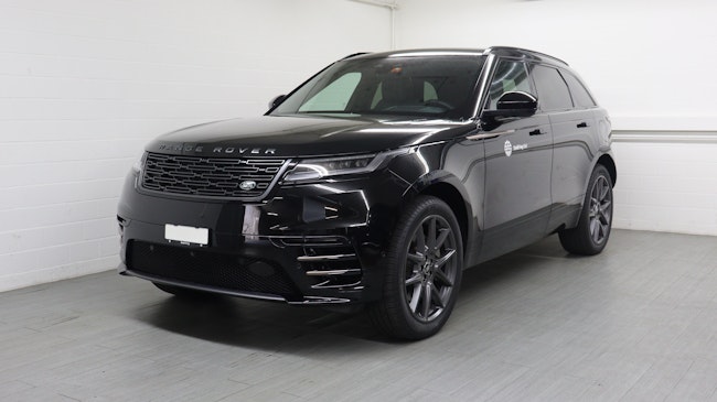 First vehicle image