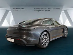 Porsche Taycan 4S