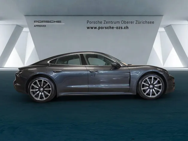 Porsche Taycan 4S