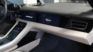 Porsche Taycan 4S