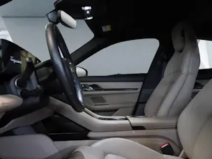Porsche Taycan 4S