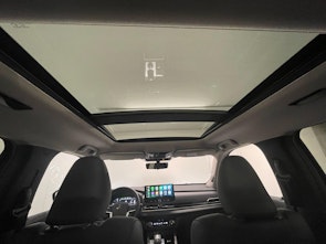 Vehicle image MITSUBISHI NEW Outlander 2.4 PHEV Instyle 4x4 Demowagen