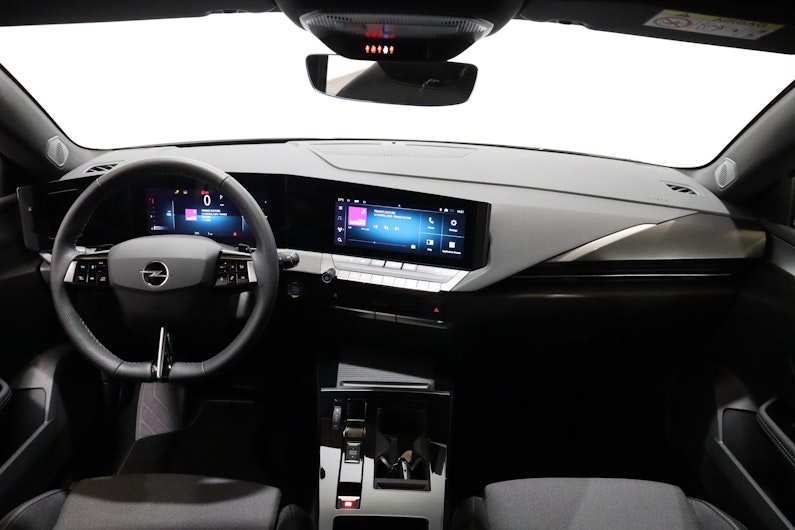 Vehicle image OPEL ASTRA