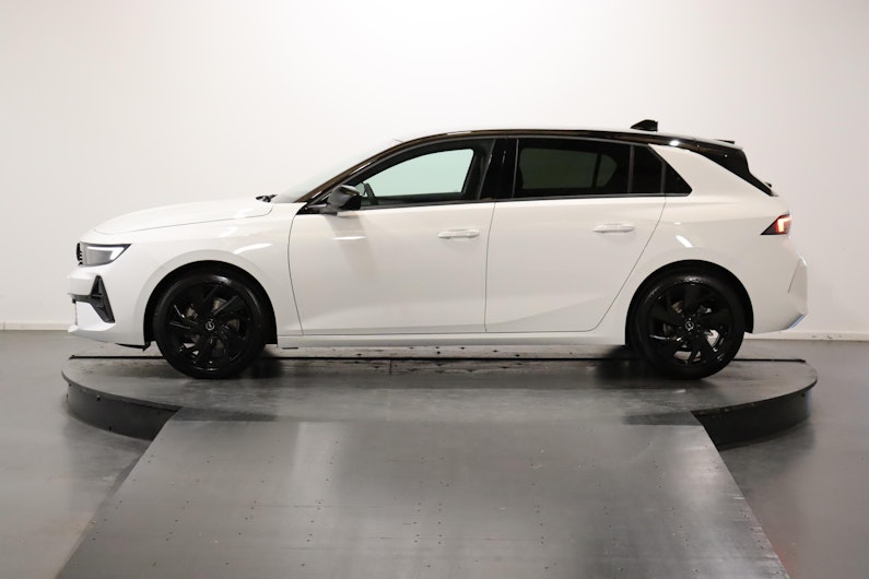 Vehicle image OPEL ASTRA