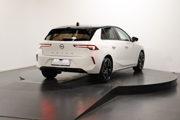 OPEL Astra 1.2 T 130 GS 3