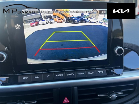 Vehicle image 10 Vehicle image 10