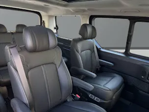 HYUNDAI Staria Premium 1.6 GDi HEV Vertex