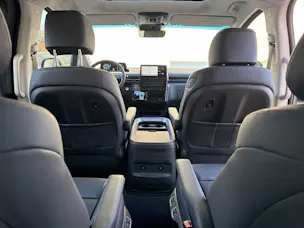 HYUNDAI Staria Premium 1.6 GDi HEV Vertex