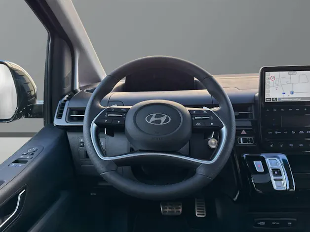 Hyundai Staria Premium 1.6 GDi HEV Vertex