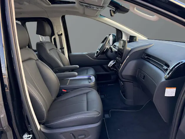 Hyundai Staria Premium 1.6 GDi HEV Vertex