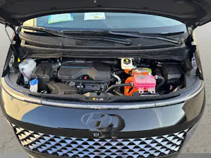 HYUNDAI Staria Premium 1.6 GDi HEV Vertex