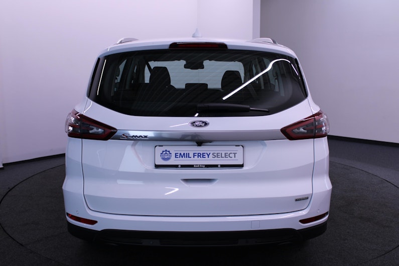 Vehicle image FORD S-MAX