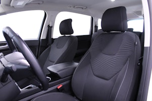 Vehicle image FORD S-Max 2.5 Hybrid Trend