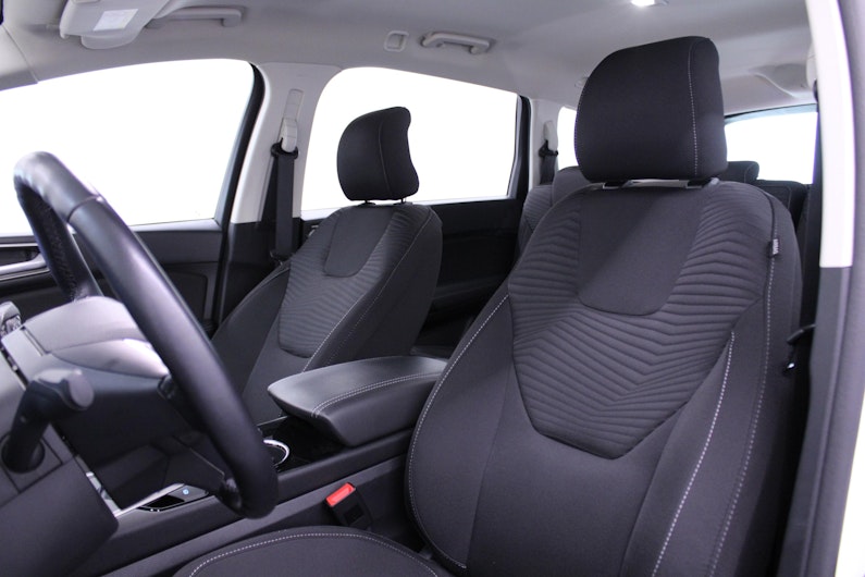 Vehicle image FORD S-MAX