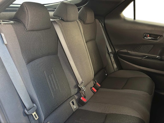 Vehicle image 15 Vehicle image 15