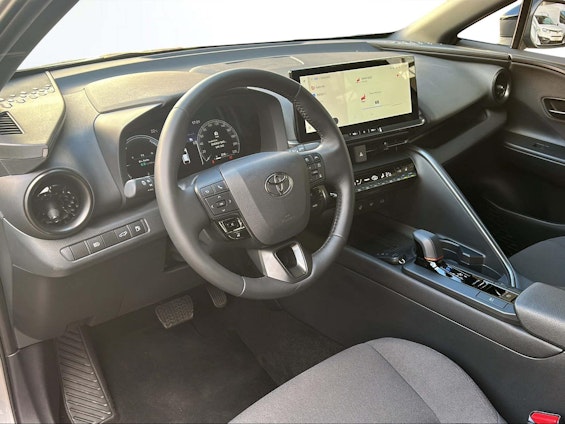 Vehicle image 10 Vehicle image 10