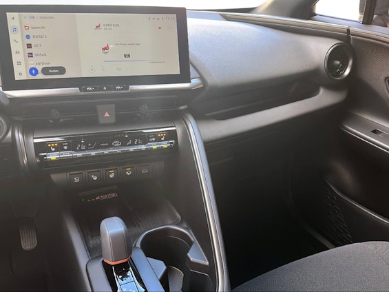 Vehicle image 12 Vehicle image 12