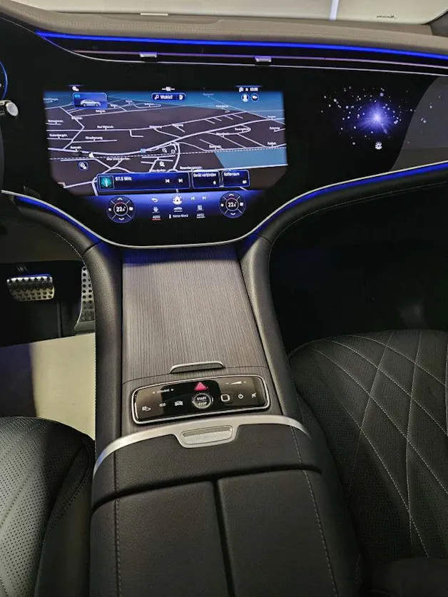 Mercedes-Benz EQE 350 4Matic AMG Line Executive Edition