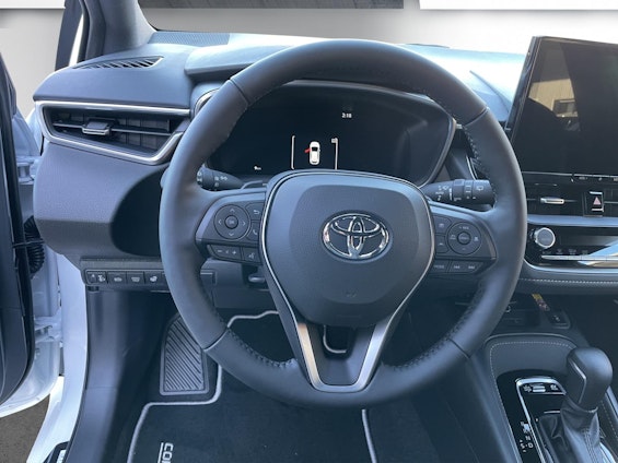 Vehicle image 9 Vehicle image 9