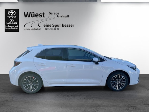 Vehicle image 5 Vehicle image 5