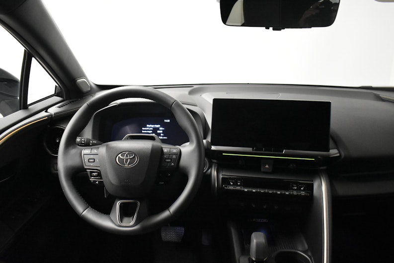 Vehicle image TOYOTA C-HR