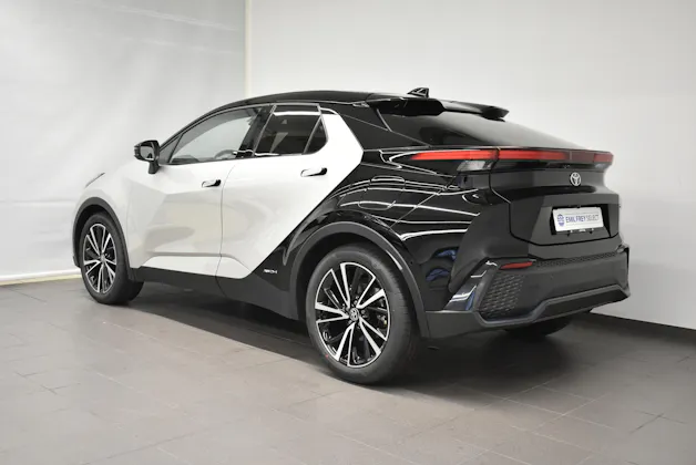 Toyota C-HR 2.0 HEV Style Premiere 4x4 - Ruote invernali & Servizi inclusi - Tasso leasing 1.99%