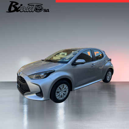 First vehicle image