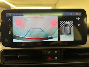 Vehicle image JEEP Avenger 1.2 MHEV The North Face 4xe