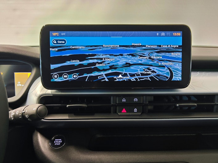 Vehicle image JEEP AVENGER